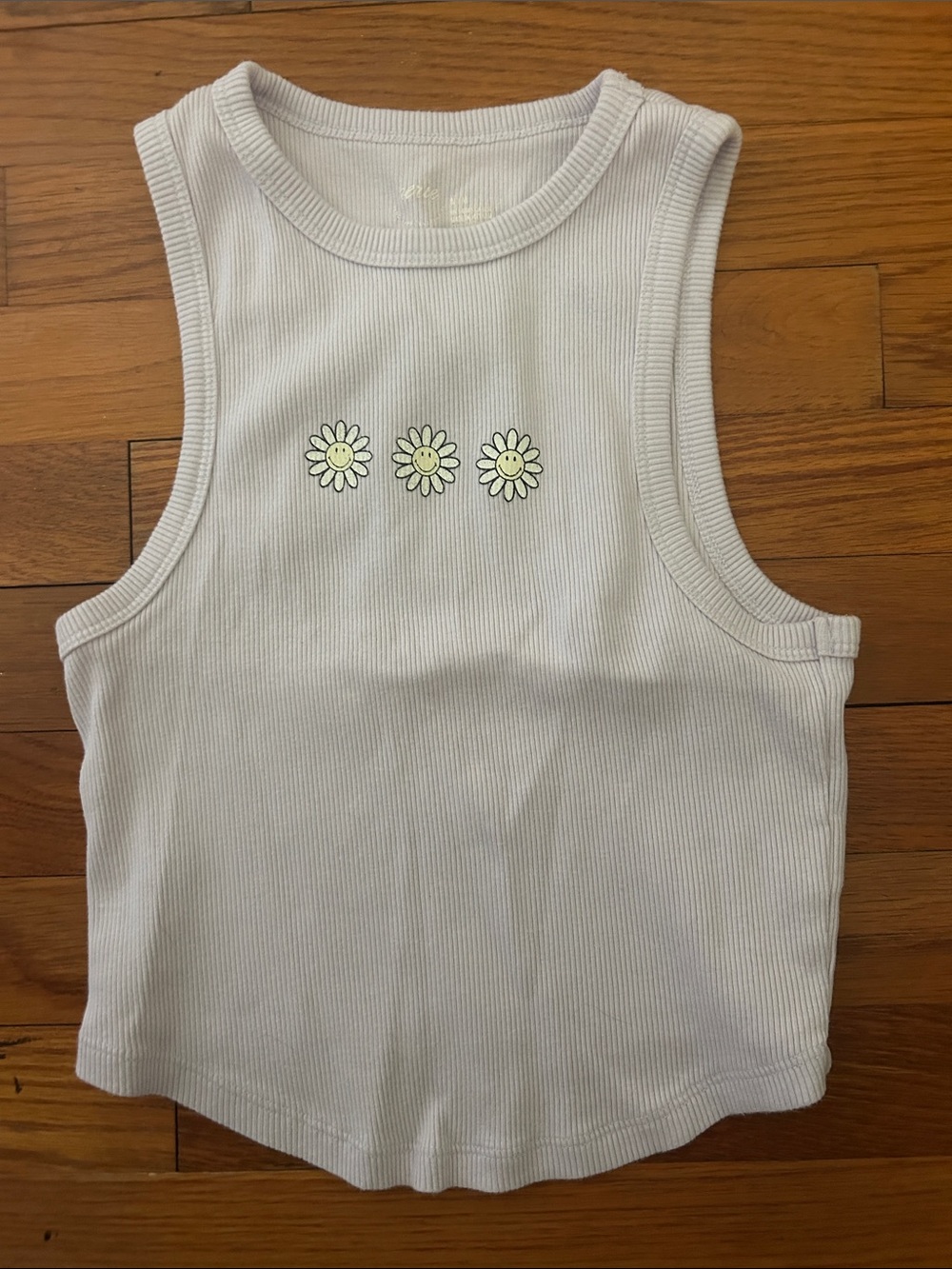 Women’s light purple Ribbed Tank Top with Daisy Print